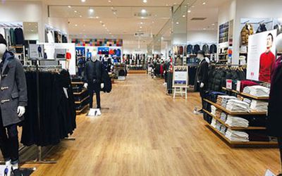 哪一款服裝店收銀系統(tǒng)軟件更適合大型服裝商場使用