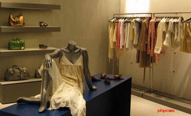 服裝店?duì)I銷系統(tǒng)吸引顧客消費(fèi)的手段有什么?
