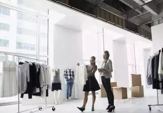 服裝行業(yè)進(jìn)銷存軟件哪款好用？提升服裝企業(yè)效率